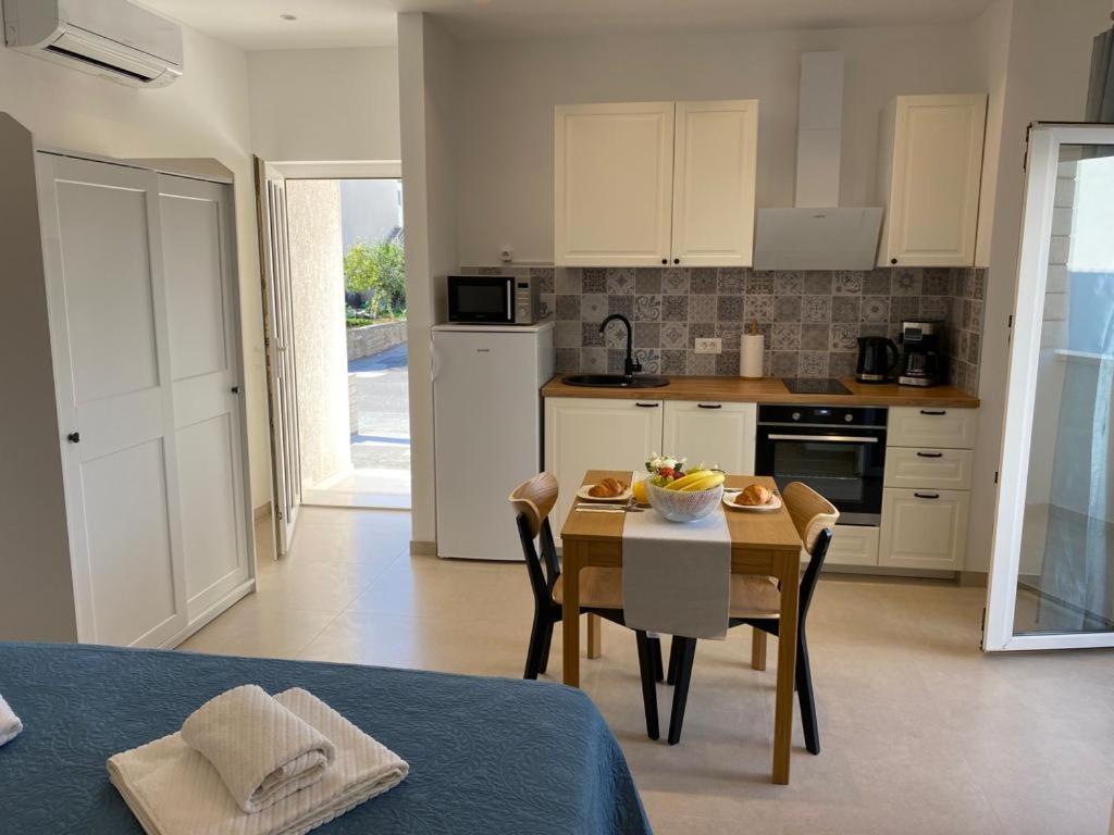 Apartmani Josipa Trogir Exteriér fotografie